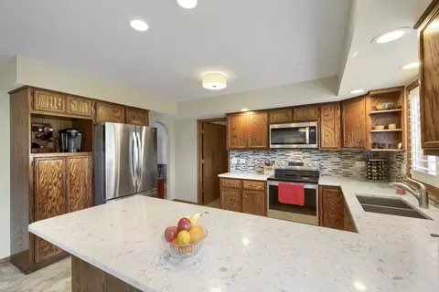Kitchen - 245 Old Forge Rd, Elgin, IL 60123 photo 3 of 3