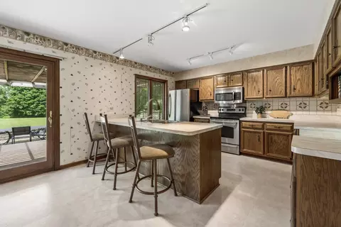 Other - 12 N320 Jackson Dr, Elgin, IL 60124 photo 18 of 25