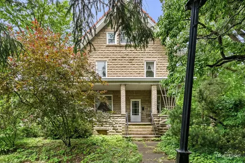 330 Church St, Earlville, IL 60518