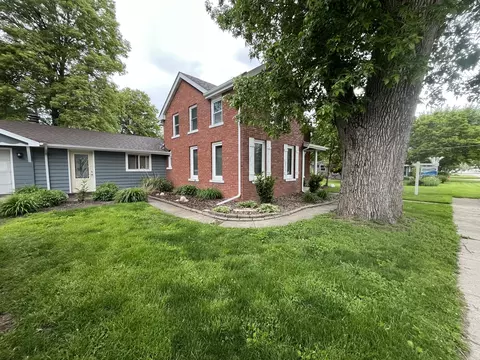 Exterior - 205 S Jackson St, Gardner, IL 60424 photo 8 of 9