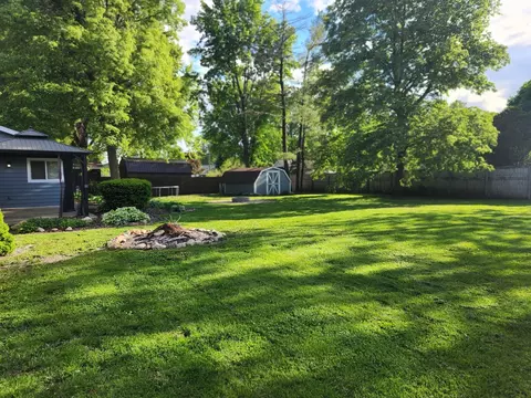 Exterior - 205 S Jackson St, Gardner, IL 60424 photo 2 of 9