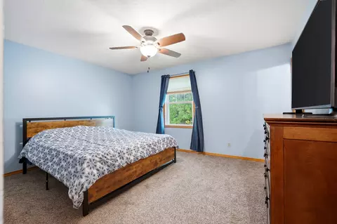 1303 Kenneth Dr, Bloomington, IL 61704 photo 12
