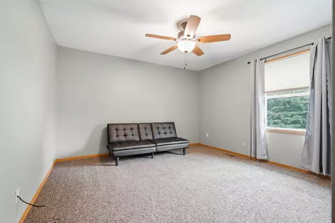 1303 Kenneth Dr, Bloomington, IL 61704 photo 17