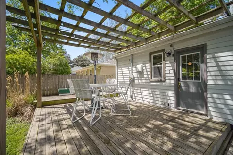 Exterior - 505 E Poplar St, Normal, IL 61761 photo 3 of 7