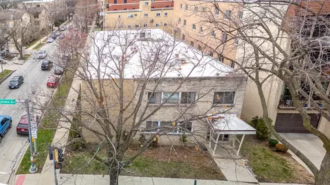 1008 Washington Blvd #5, Oak Park, IL 60302