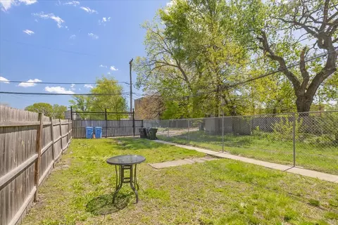 Exterior - 5319 S Indiana Ave, Chicago, IL 60615 photo 3 of 5