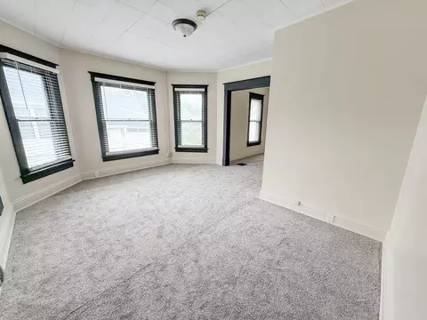 Living - 308 E 2nd St, Rock Falls, IL 61071 photo 7 of 9