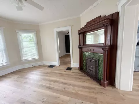 Living - 308 E 2nd St, Rock Falls, IL 61071 photo 5 of 9