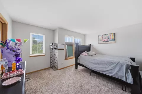 Bedroom - 1620 Manor Oaks Dr, Plainfield, IL 60586 photo 2 of 3
