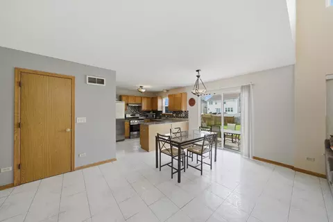 Other - 1620 Manor Oaks Dr, Plainfield, IL 60586 photo 4 of 13