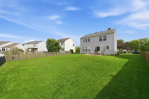 Exterior - 1620 Manor Oaks Dr, Plainfield, IL 60586 photo 4 of 6