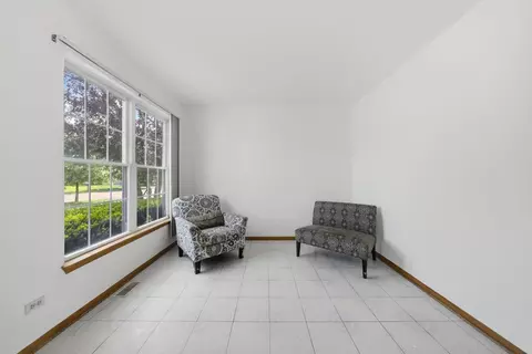 Living - 1620 Manor Oaks Dr, Plainfield, IL 60586 photo 1 of 3