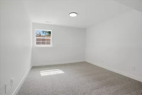 Bedroom - 1828 Johnson Dr, Normal, IL 61761 photo 7 of 9