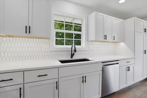 Kitchen - 1828 Johnson Dr, Normal, IL 61761 photo 5 of 5