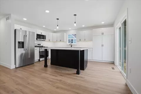Kitchen - 1828 Johnson Dr, Normal, IL 61761 photo 1 of 5
