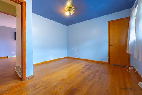 Bedroom - 15214 Evers St, Dolton, IL 60419 photo 1 of 6