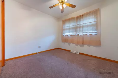 Bedroom - 15214 Evers St, Dolton, IL 60419 photo 4 of 6
