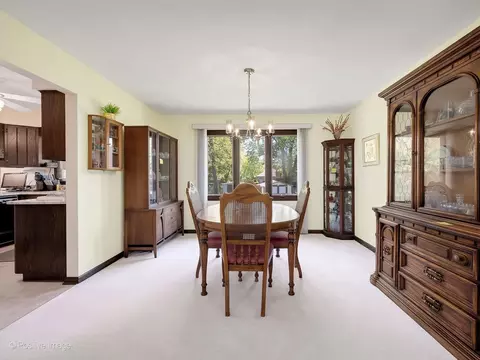 Dining - 1925 Glencoe St, Wheaton, IL 60187 photo 1 of 2