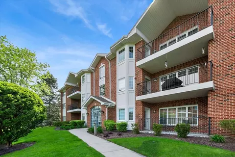 13129 Forest Ridge Dr #3C, Palos Heights, IL 60463