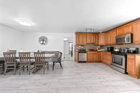 Kitchen - 8035 S Kolin Ave, Chicago, IL 60652 photo 1 of 2