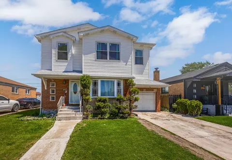 Exterior - 8035 S Kolin Ave, Chicago, IL 60652 photo 3 of 5