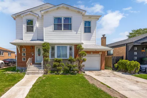 Exterior - 8035 S Kolin Ave, Chicago, IL 60652 photo 2 of 5