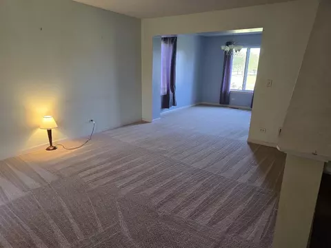 Living - 4151 Deames St, Plano, IL 60545 photo 2 of 6