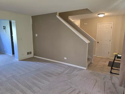 Living - 4151 Deames St, Plano, IL 60545 photo 3 of 6