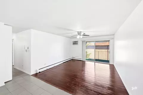 720 Hill Dr #8-302, Hoffman Estates, IL 60169 photo 9