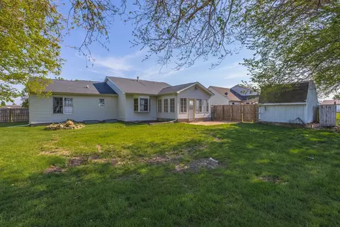 Exterior - 507 Lloyd Dr, Dwight, IL 60420 photo 7 of 10