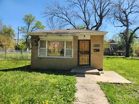 6717 S Rhodes Ave, Chicago, IL 60637
