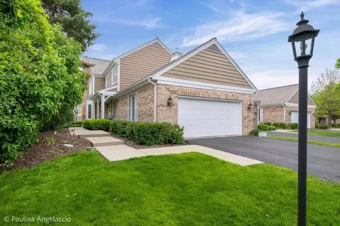1417 Shire Cir, Inverness, IL 60067
