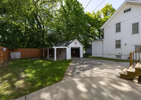 Exterior - 1164 26th Street A St, Moline, IL 61265 photo 4 of 5