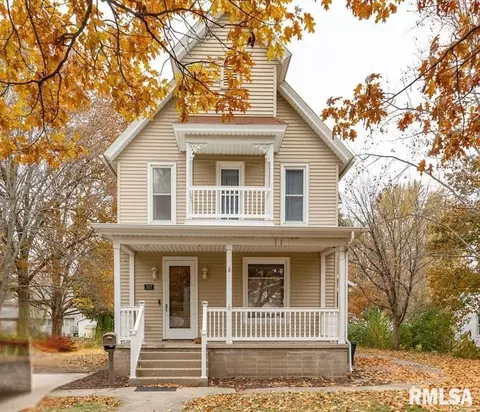 307 E Court St, Cambridge, IL 61238