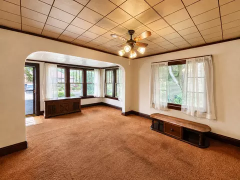 Living - 304 Cameron Ave, Lockport, IL 60441 photo 1 of 3