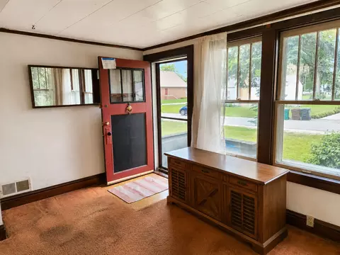 Entry Way - 304 Cameron Ave, Lockport, IL 60441 photo 1 of 1