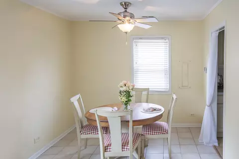 Dining - 440 E Maple St, Lombard, IL 60148 photo 1 of 1