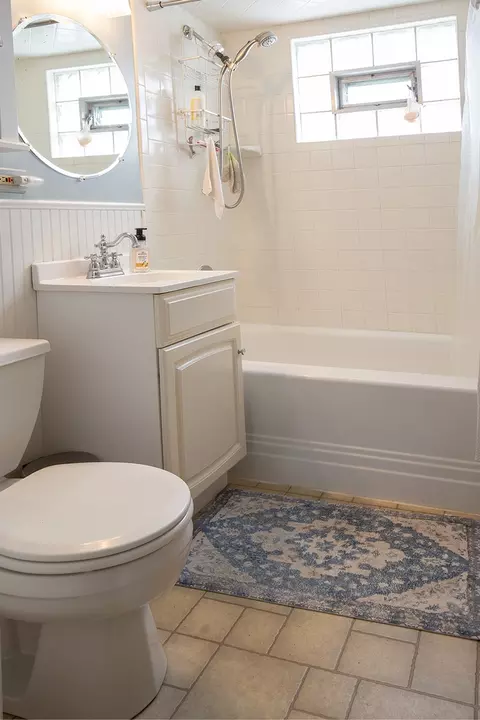 Bath - 440 E Maple St, Lombard, IL 60148 photo 1 of 1