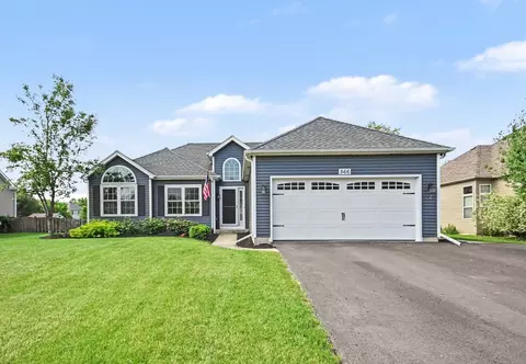 566 Yellowstone Ln, Yorkville, IL 60560
