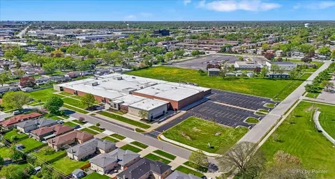 1535 Marshall Dr, Des Plaines, IL 60018 photo 47