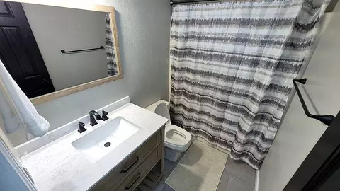 Bath - 1206 E 24th St, Sterling, IL 61081 photo 1 of 1