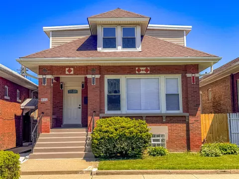 8135 S Bishop St, Chicago, IL 60620