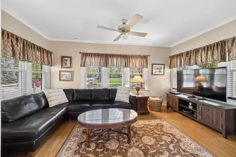 Living - 752 Lathrop Ave, River Forest, IL 60305 photo 4 of 4