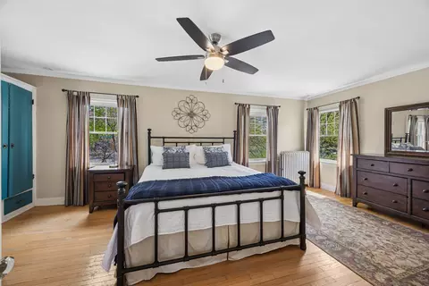 Bedroom - 752 Lathrop Ave, River Forest, IL 60305 photo 2 of 7