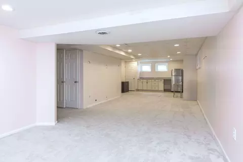 Living - 1362 Nightingale Ln, Bartlett, IL 60103 photo 4 of 4