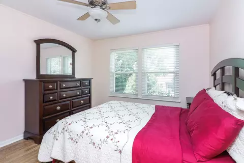 Bedroom - 1362 Nightingale Ln, Bartlett, IL 60103 photo 3 of 5