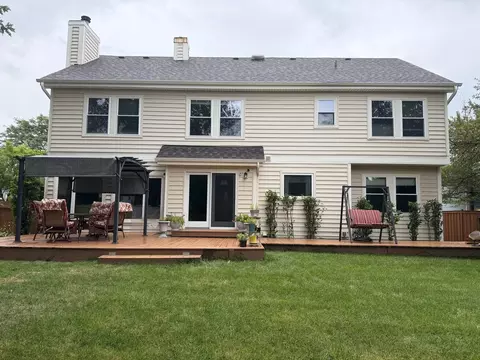 Exterior - 1362 Nightingale Ln, Bartlett, IL 60103 photo 6 of 8