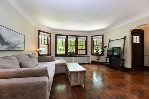 Living - 1437 Maple Ave, Berwyn, IL 60402 photo 1 of 4