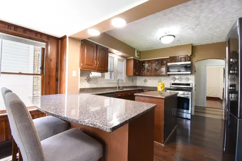 Kitchen - 1437 Maple Ave, Berwyn, IL 60402 photo 1 of 4