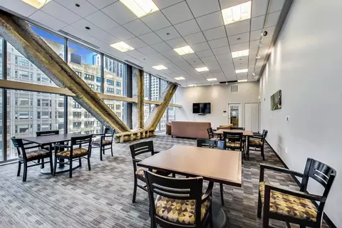 Dining - 8 E Randolph St #3102, Chicago, IL 60601 photo 1 of 1